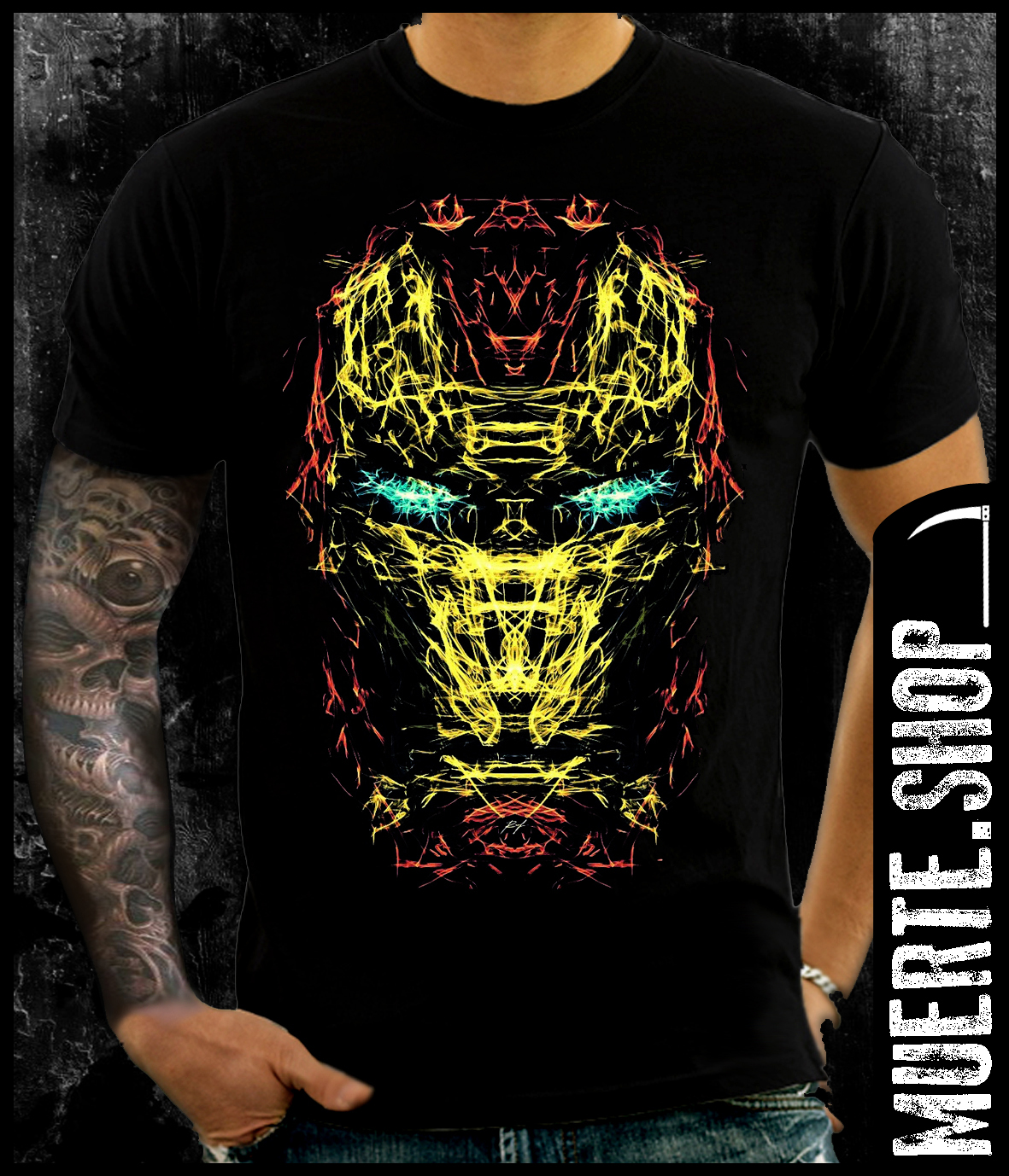 Черна тениска IRON MAN MASK Черна тениска IRON MAN MASK